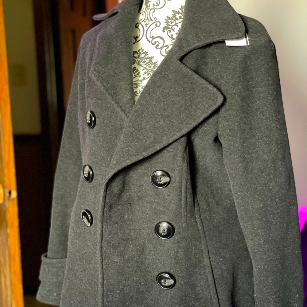 Grey Londonfog pea coat